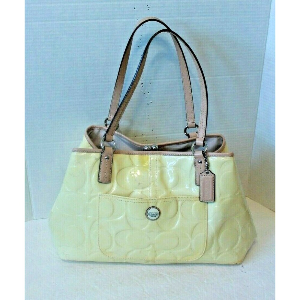 Coach Signature Shoulder Bag Yellow Patent Leather Embossed Purse F25487 - Picture 2 of 12